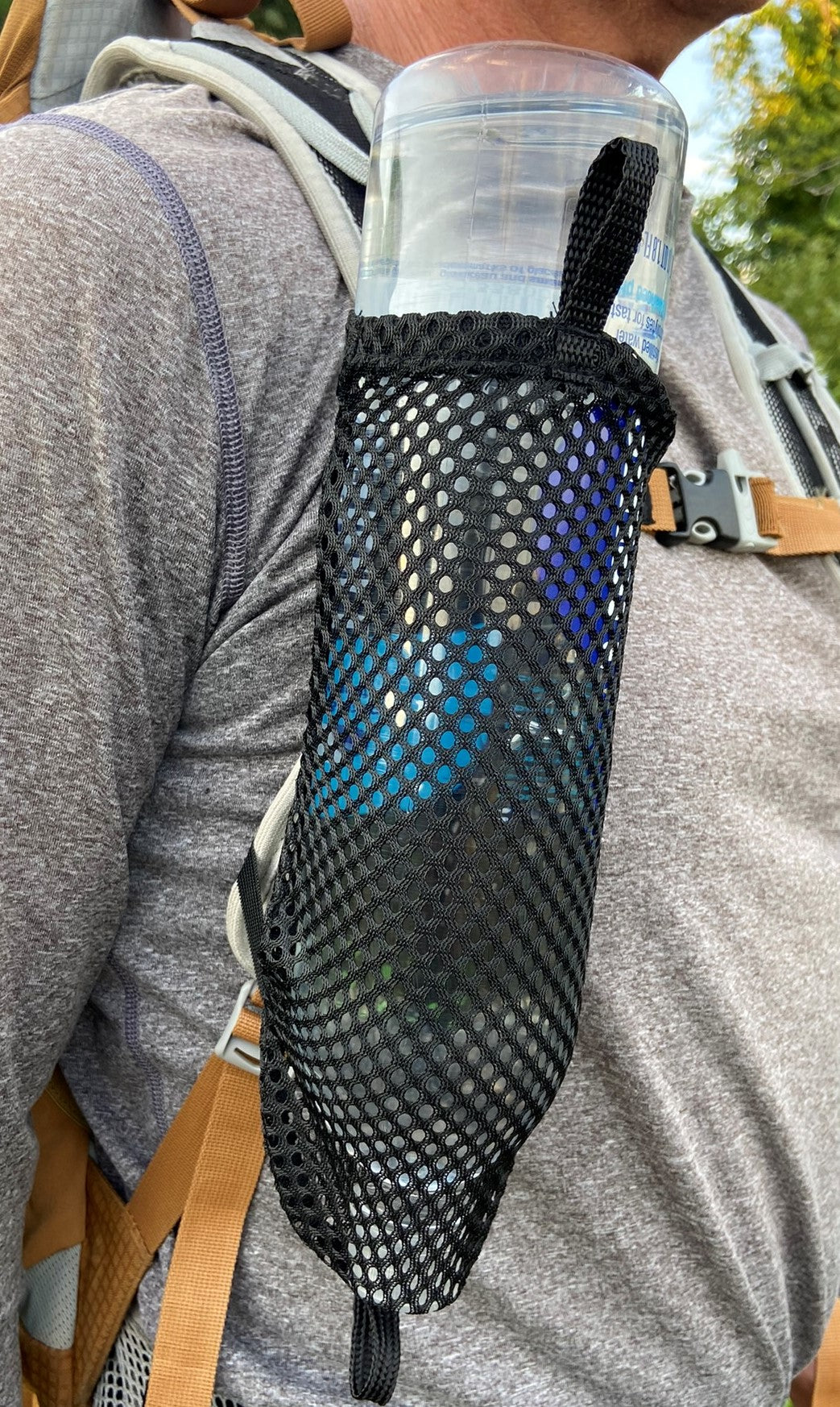 Wild Wolf Outfitters Best Water Bottle Holder per 1.134 gram bottiglie – Carry, proteggere e isolare il pallone con questo grado militare Carrier W/2 tasche e tracolla imbottita regolabile., Green Wild Wolf Outfitters Best Water Bottle Holder per 1.134 gram bottiglie – Carry, proteggere e isolare il pallone con questo grado militare Carrier W/2 tasche e tracolla imbottita regolabile., Green